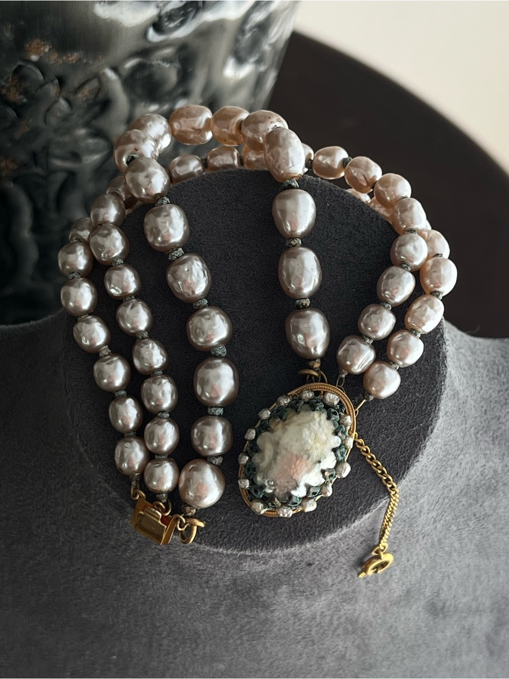 Vintage Miriam Haskell Glass Baroque Pearl Double-Stranded Layer Beaded Bracelet